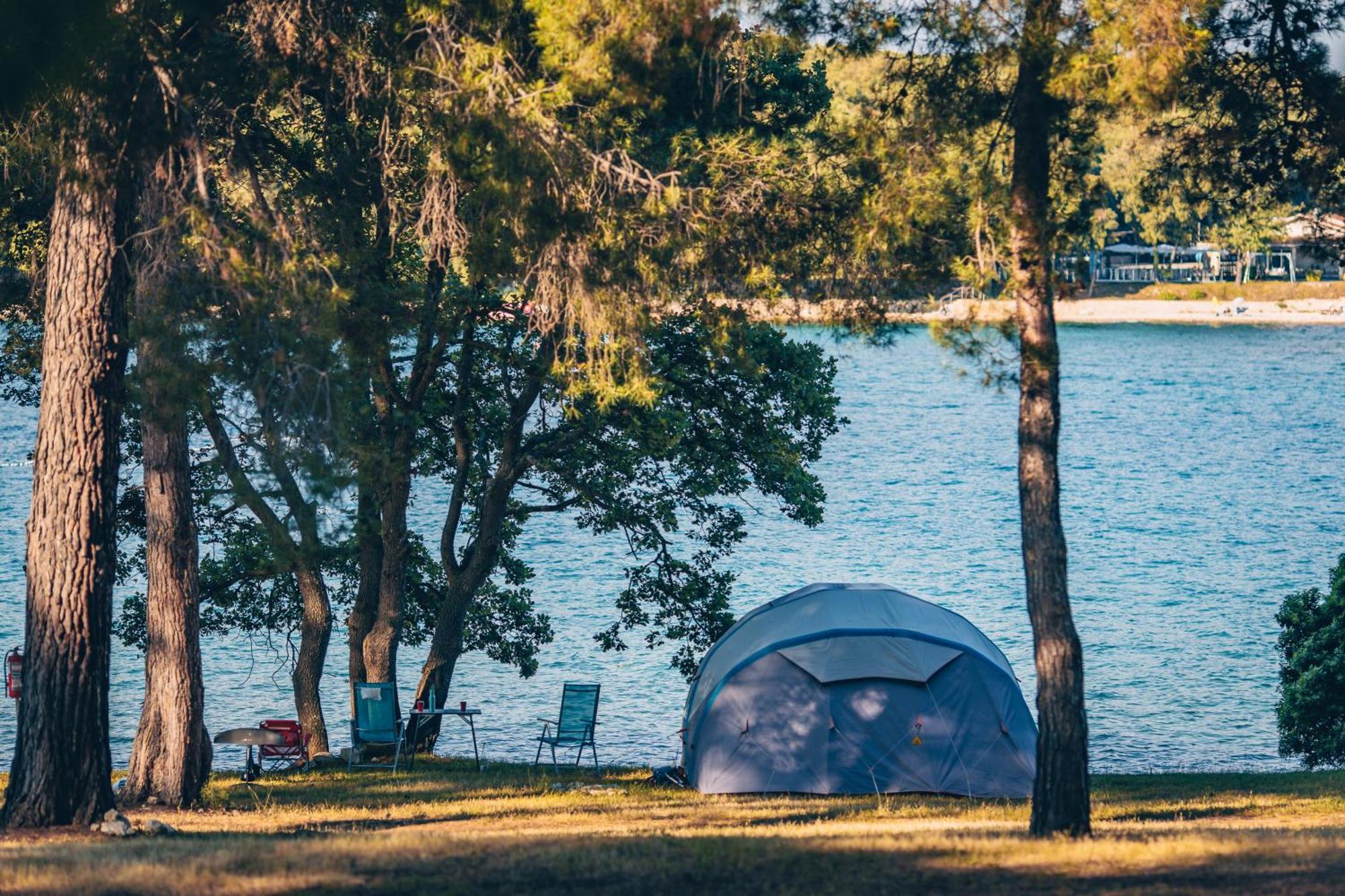 Maistra Camping Koversada Uncovered Naturist Pitches 弗尔萨尔 外观 照片