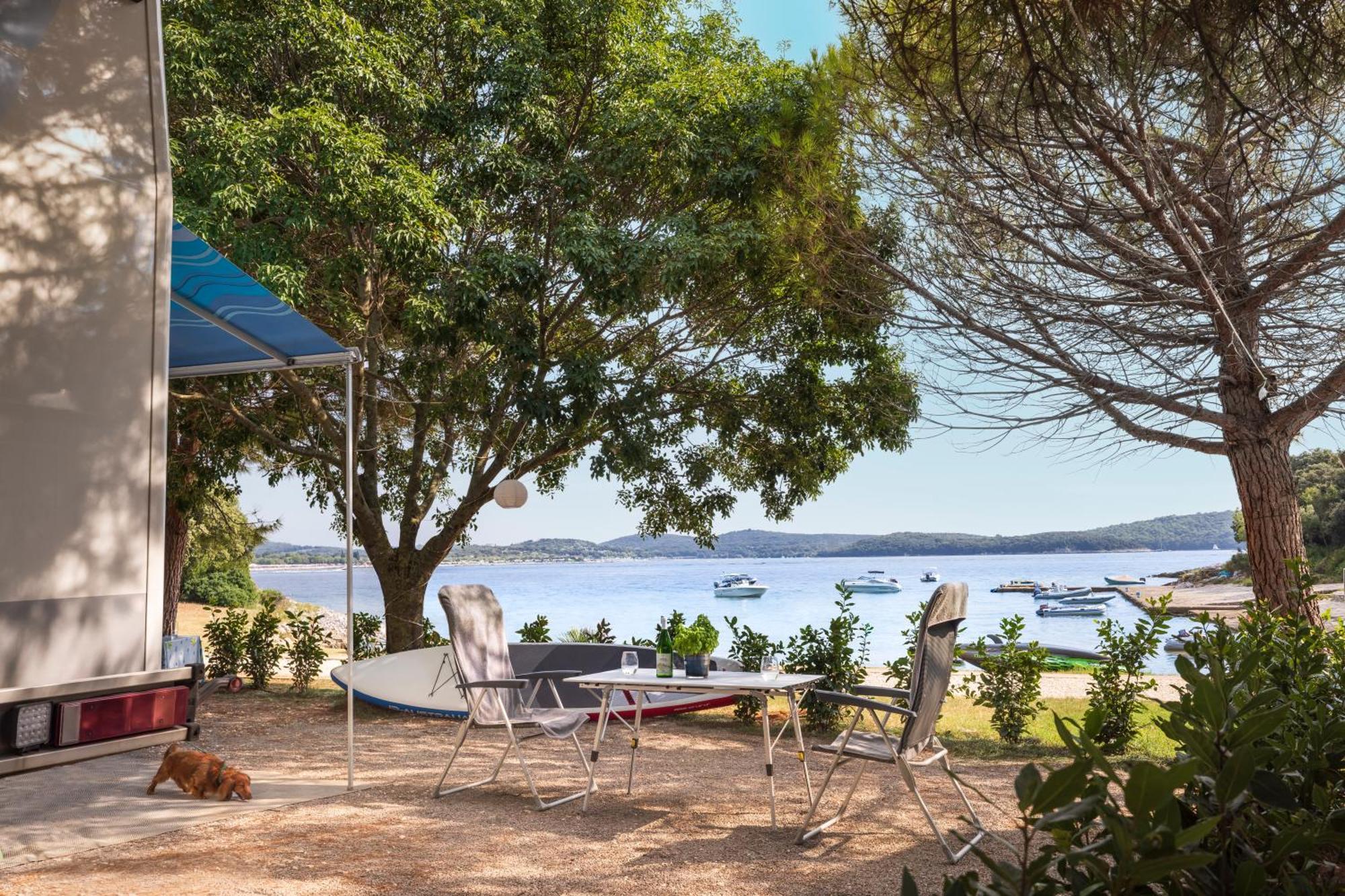 Maistra Camping Koversada Uncovered Naturist Pitches 弗尔萨尔 外观 照片